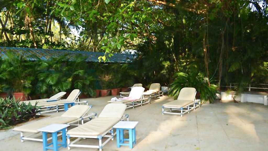 Hotel Little Italy Calangute Exterior foto