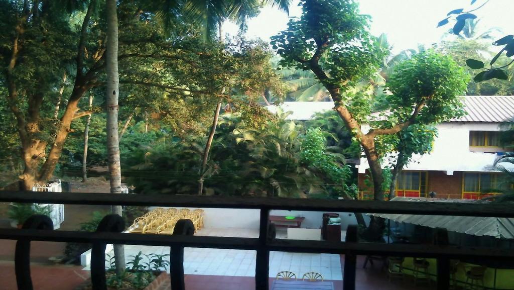 Hotel Little Italy Calangute Exterior foto